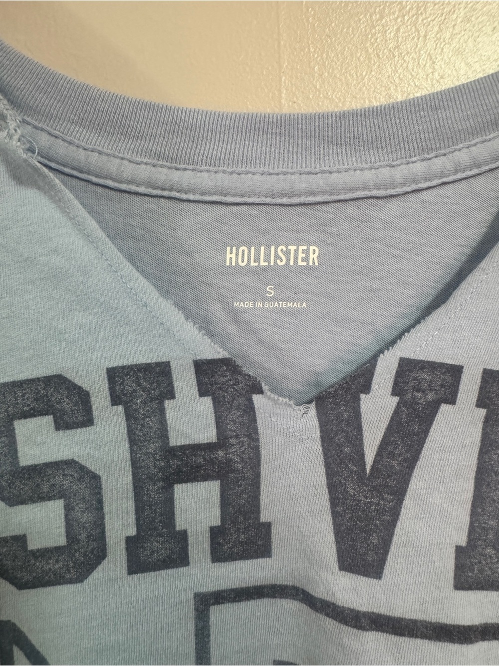 Hollister Light Blue Nashville 17 Cropped Graphic Tee Woman’s Size S - Picture 4 of 4